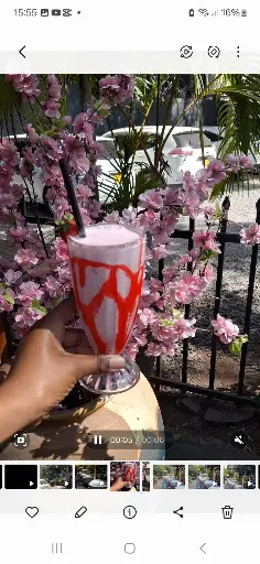 StrawBerry milkshake